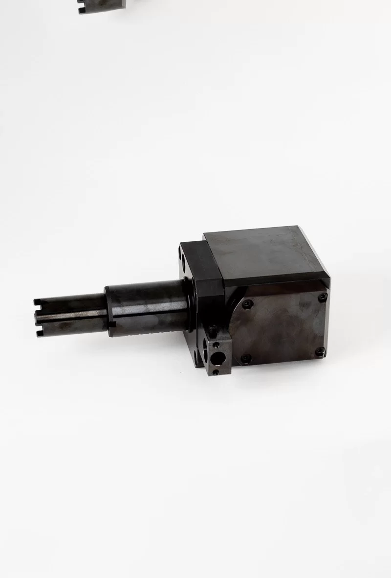 VDI40 90-Degree Radial Driven Toolholder By BENZ, Fits ST-10–ST-35