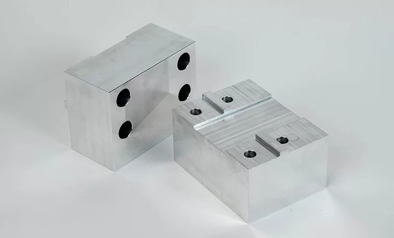 Aluminum 100mm (4) Machinable Self-Centering Air Vise Jaws