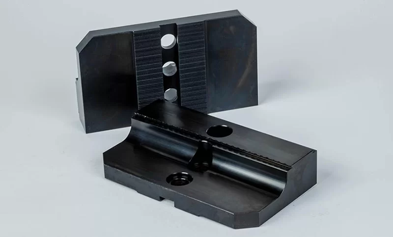 Hard Steel 6 (150mm) Non-Machinable Serrated Self-Centering Hydraulic Vise Jaws - Haas 8 (200mm) Chuck Vise