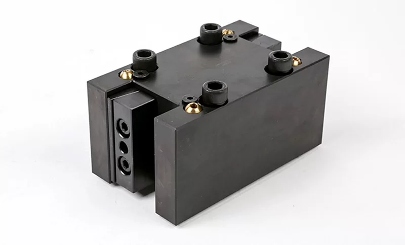 BMT65, 1.0 Twin Turning Holder