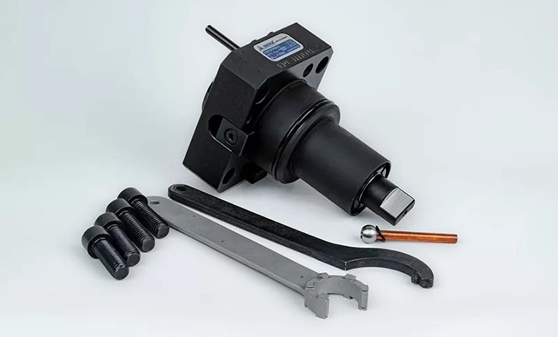 BMT65 Straight Driven Toolholder By BENZ, Fits, Fits ST-20–ST-35, and DS-30Y