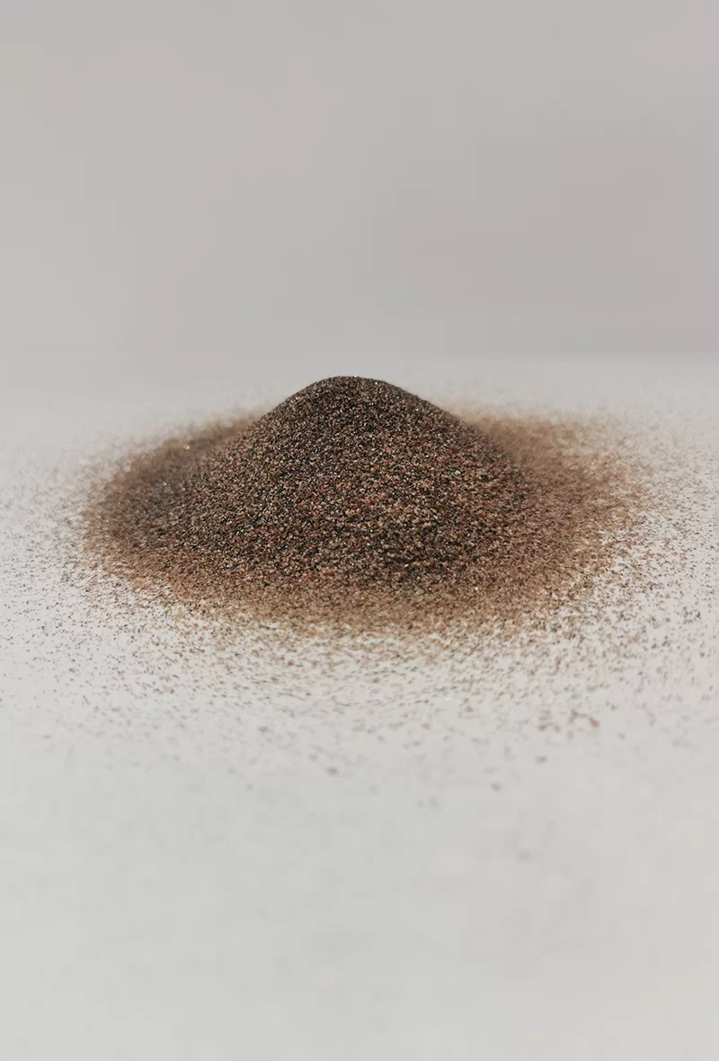 GARNET #80 Brown Black